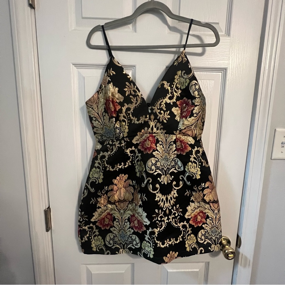 Embroidered Mini Dress Brown with Gold Accents. Juniors Large